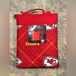 NFL Chiefs Red Outdoor Picnic Blanket 60 x 70 Inch NWT